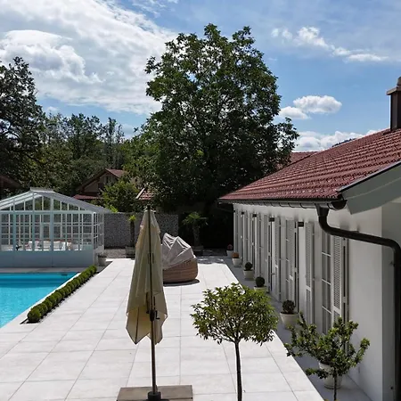 Luxus Bungalow Im Chiemgau