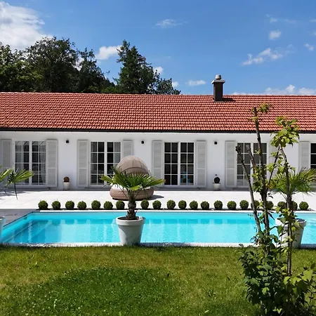 Luxus Bungalow Im Chiemgau شقة *